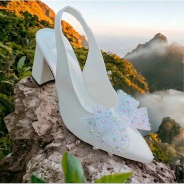 Giày cao gót nữ đế vuông 7-8phân nơ hoa cánh bướm - Công sở, giảm còn 299.999₫