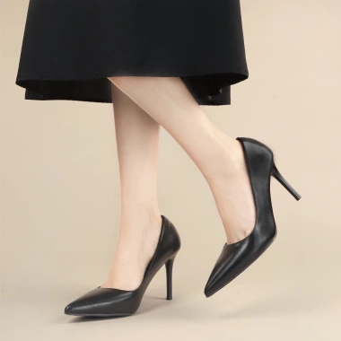 Giày cao gót nữ DILY mũi nhọn basic thời trang 8cm - Giá chỉ 399.000₫