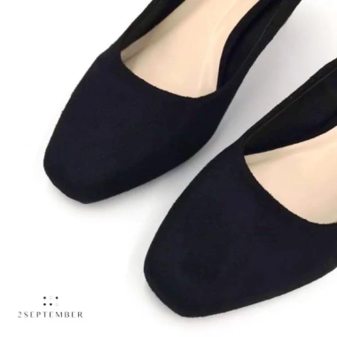 Giày Cao Gót Nữ Mũi Vuông Da Nỉ Cao Cấp - Guốc Công Sở 5cm Da Mềm Xi Nỉ Giá ưu đãi 270k 5 Giày Cao Gót Nữ Mũi Vuông Da Nỉ Cao Cấp - Guốc Công Sở 5cm Da Mềm Xi Nỉ Giá ưu đãi 270k 5