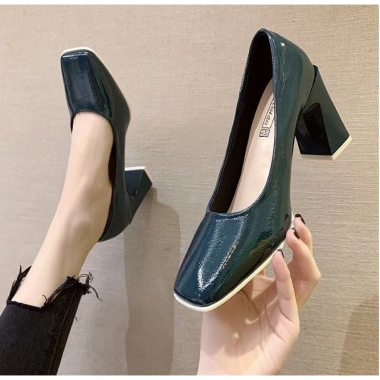 Giày cao gót nữ WOMENSTORY guốc mũi vuông đế 7cm da PU bóng công sở, 4 màu - 247.749₫ 7 Giày cao gót nữ WOMENSTORY guốc mũi vuông đế 7cm da PU bóng công sở, 4 màu - 247.749₫ 7