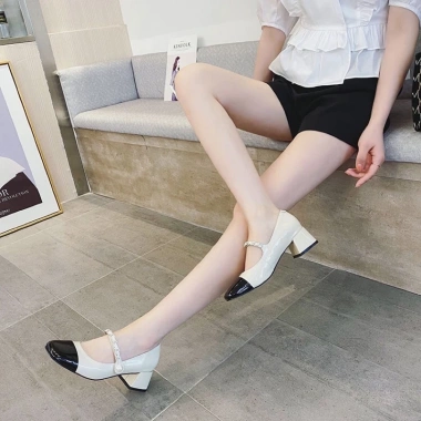 Giày cao gót Quai Ngang Đính Ngọc Đế Vuông 7cm D19 - Giá rẻ 179.280đ