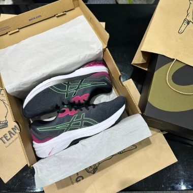 Giày chạy bộ Asics GT-1.000 11 - Đen/Orchid, giảm giá 1,350,000₫, công nghệ Gel