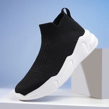 Giày chạy bộ size lớn 36-48 lưới dệt kim thoáng khí, chống trơn trượt, slip on đen trắng