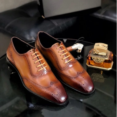 Giày da nam cao cấp đế phíp da bò thật Oxford lịch lãm, bảo hành 1 năm, chỉ 869k 6 Giày da nam cao cấp đế phíp da bò thật Oxford lịch lãm, bảo hành 1 năm, chỉ 869k 6