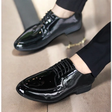 Giày da nam công sở đế cao 3cm, da bóng gắn mác kim loại RUNO G19 38‑43 339k