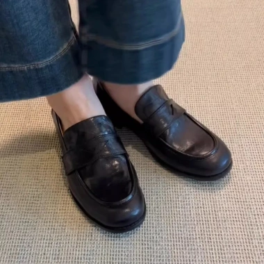 Giày Da Thật Chính Hãng Retro Slip-On Nữ Gót Dày Đế Bằng Phong Anh, Giá 124k 8 Giày Da Thật Chính Hãng Retro Slip-On Nữ Gót Dày Đế Bằng Phong Anh, Giá 124k 8
