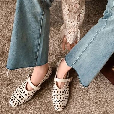 Giày đế rỗng mùa hè nữ size 36-40, giày thuyền phong cách múa ba lê, thoải mái và thoáng khí, giảm còn 228.960 VND