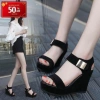 Giày đế xuồng nữ quai ngang cao 10 phân S1.074 màu đen - Giá ưu đãi 600k, tặng nước hoa 6