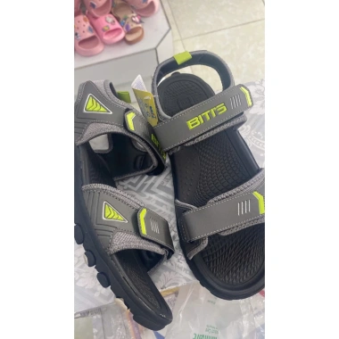 Giày Dép Nam Xăng-đan BRM1.600 - Siêu Nhẹ, Bền Bỉ, Giá 355.000₫ 2 Giày Dép Nam Xăng-đan BRM1.600 - Siêu Nhẹ, Bền Bỉ, Giá 355.000₫ 2