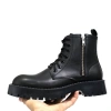 Giày đốc boots khóa dây kéo mũi tròn đế cao chống trơn size 39-43 Giá ưu đãi 1.137.500₫ 2