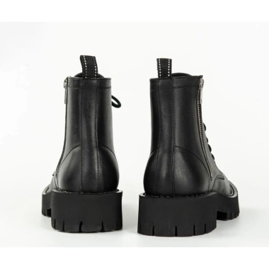 Giày đốc boots khóa dây kéo mũi tròn đế cao chống trơn size 39-43 Giá ưu đãi 1.137.500₫ 3