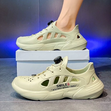 Giày Lỗ Dừa Nam 2.025 Mùa Hè Thể Thao Ngoài Trời - Sandal Đi Biển Giá Ưu Đãi 272k