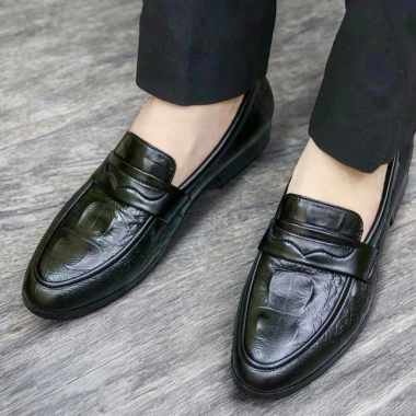Giày lười nam da mềm RUNO G10 dập vân cá sấu, đế cao su chống trượt, chỉ 338k