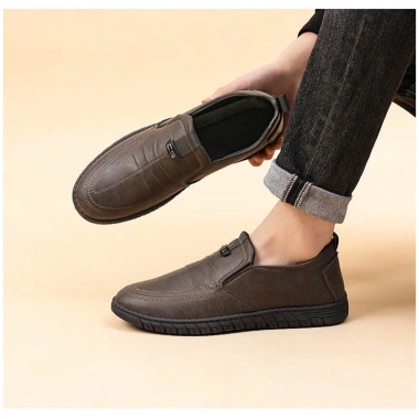 Giày lười nam da PU cao cấp GN07M Logo CS - Giá chỉ 109.500đ, giảm sâu
