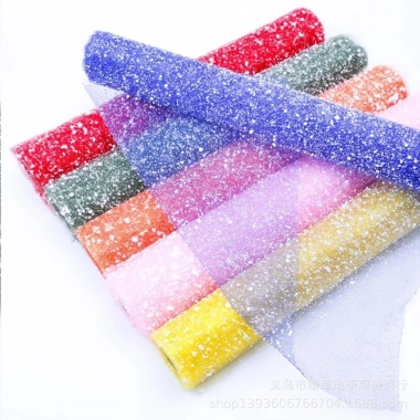 Giấy lưới tuyết & giấy thiếc trang trí tháp bánh, tháp nước ngọt Tết - Giá chỉ 10.000đ, kèm cáp sạc iPhone 5