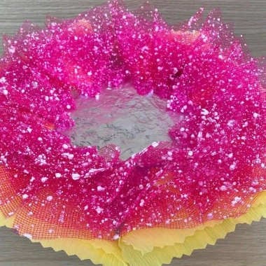Giấy lưới tuyết & giấy thiếc trang trí tháp bánh, tháp nước ngọt Tết - Giá chỉ 10.000đ, kèm cáp sạc iPhone 6