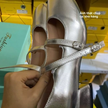Giày Mary Jane nữ mũi vuông 2 quai ngang, đế cao 4cm dày, màu đen/bạc - Giá 299.000₫