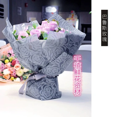 Giấy Mếch Gấm 58x58cm - 5 Tờ Dày Đẹp Không Thấm Nước, Gói và Lót Bó Hoa, Trang Trí Quà - 22.5k