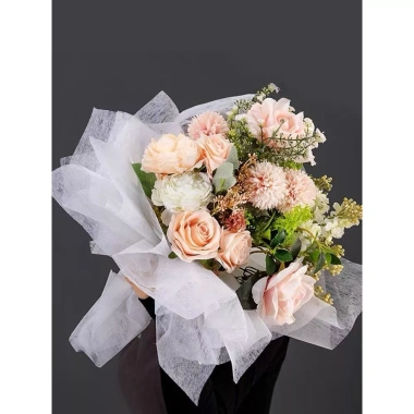 Giấy mếch lụa gói hoa tài lộc loại 1 khổ 60x60cm lẻ 1 tấm giá 12.700 VNĐ