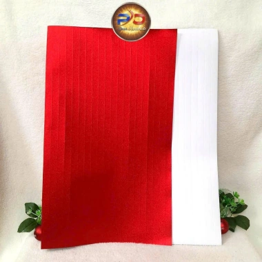 Giấy nhung đỏ kim tuyến lấp lánh, nếp gấp dày - Decor Tết gấp quạt, phông ảnh - 36.000 VND