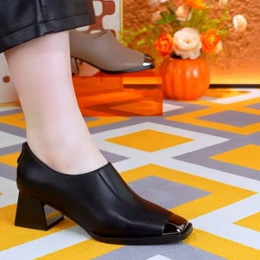 Giày nữ cao gót 5cm, cổ ngắn mũi vuông thời trang công sở NTN001 - 420.000 VND