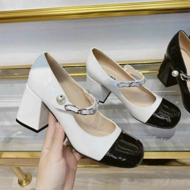 Giày nữ công sở 7F gót vuông mix màu, quai dán xích, phong cách Pháp cổ điển - Giá ưu đãi 180k 5