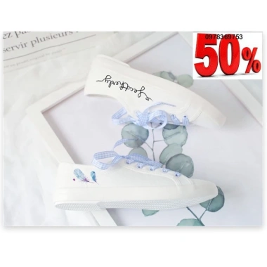Giày Nữ Năng Động Nhẹ Đế Cao Su Bền - Giá 1.100.000 VNĐ, Thoải Mái Phong Cách 2