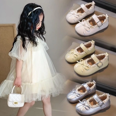 Giày nữ trẻ em PU mềm mại nơ công chúa xinh xắn - Giá ưu đãi 279,689₫ Giày nữ trẻ em PU mềm mại nơ công chúa xinh xắn - Giá ưu đãi 279,689₫