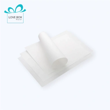 Giấy Pelure gói hàng trắng 40x60 cm - 100 tờ, giảm còn 85.800₫, giá gốc 110.682₫ 4 Giấy Pelure gói hàng trắng 40x60 cm - 100 tờ, giảm còn 85.800₫, giá gốc 110.682₫ 4