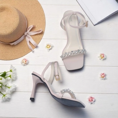 Giày Sandal Cao Gót 9cm Quai Đính Đá Pixie E156 - Thoải mái, Sang trọng, Giá 309.000 VND
