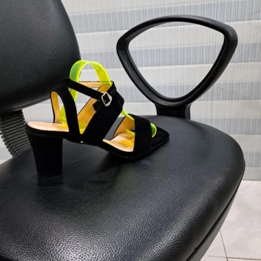 Giày sandal cao gót bigsize nữ size 40-42 quai ngang màu đen công sở thanh lịch