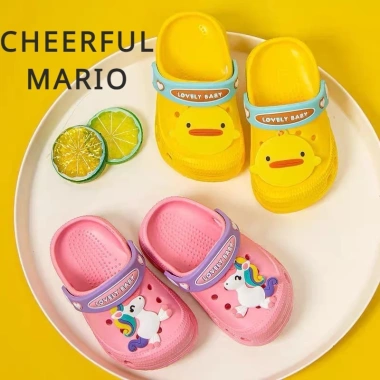 Giày sandal cross CHEERFUL MARIO đế mềm chống trượt thời trang đi biển bé 1-12 tuổi 88.900₫ 2