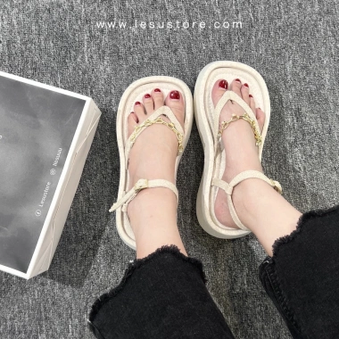 Giày sandal đế xuồng xỏ ngón - Ảnh tự chụp, giá 510.000đ, giảm 122.400đ, thoải mái