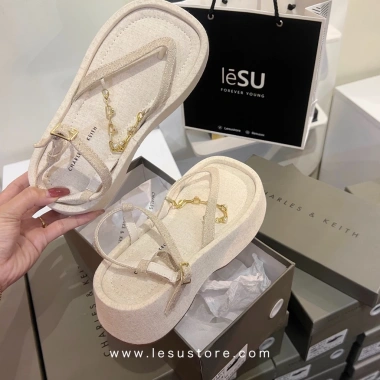 Giày sandal đế xuồng xỏ ngón - Ảnh tự chụp, giá 510.000đ, giảm 122.400đ, thoải mái