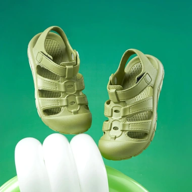Giày sandal Mario thoáng khí velcro trẻ em EVA chống va đập La Mã 199.584₫ 4