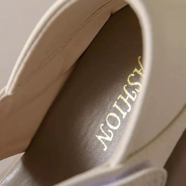 Giày sandal mùa hè thoáng khí, đế mềm chống trơn trượt, thiết kế La Mã hai cánh, phù hợp đi biển chỉ 59.400₫ 5 Giày sandal mùa hè thoáng khí, đế mềm chống trơn trượt, thiết kế La Mã hai cánh, phù hợp đi biển chỉ 59.400₫ 5