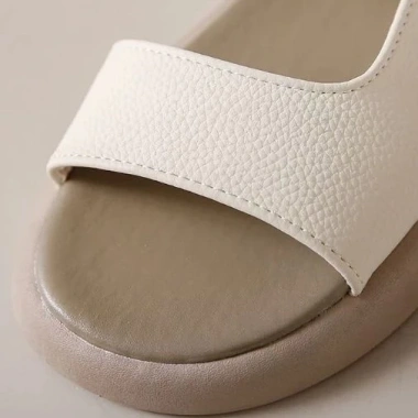 Giày sandal mùa hè thoáng khí, đế mềm chống trơn trượt, thiết kế La Mã hai cánh, phù hợp đi biển chỉ 59.400₫