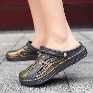 Giày sandal nam size lớn mùa hè chống trơn trượt, khử mùi, đi biển - Baotou 6 Giày sandal nam size lớn mùa hè chống trơn trượt, khử mùi, đi biển - Baotou 6