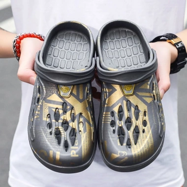Giày sandal nam size lớn mùa hè chống trơn trượt, khử mùi, đi biển - Baotou 9 Giày sandal nam size lớn mùa hè chống trơn trượt, khử mùi, đi biển - Baotou 9