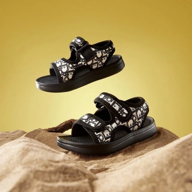 Giày sandal sơ sinh Mario cho bé - vải thoáng khí, EVA mềm mại, nhập khẩu, giá ưu đãi 174.440đ 5 Giày sandal sơ sinh Mario cho bé - vải thoáng khí, EVA mềm mại, nhập khẩu, giá ưu đãi 174.440đ 5