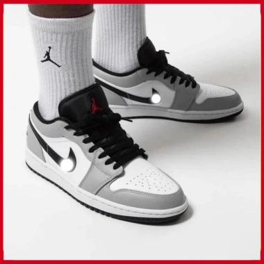 Giày Smoke Grey V2 cổ thấp nam nữ chính hãng FLEX SHOES - Giá 2.544.000₫, giảm 23% 6 Giày Smoke Grey V2 cổ thấp nam nữ chính hãng FLEX SHOES - Giá 2.544.000₫, giảm 23% 6