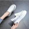 Giày sneaker đế bánh mì tăng chiều cao, tặng kèm nước hoa - Giá chỉ 900.000₫ 6