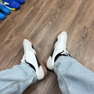 Giày Sneaker Diadora Classic Gum Da Lộn Đen Trắng - Giá chỉ 700.000, phù hợp đi học, đi chơi, đi làm 9