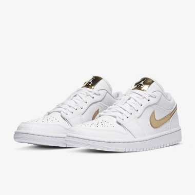 Giày sneaker JD1 Low White Metallic Gold chính hãng FLEX SHOES - Giá 28.5 triệu, đệm êm, thời trang 2 Giày sneaker JD1 Low White Metallic Gold chính hãng FLEX SHOES - Giá 28.5 triệu, đệm êm, thời trang 2