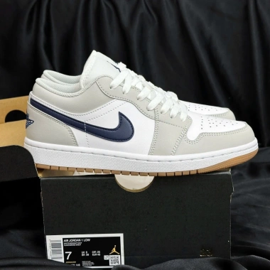 Giày Sneaker Low Georgetown 553.558-146 chính hãng cổ thấp FLEX SHOES - 2.590.000₫ 2 Giày Sneaker Low Georgetown 553.558-146 chính hãng cổ thấp FLEX SHOES - 2.590.000₫ 2
