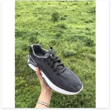 Giày Sneaker Nam Cực Êm Chạy Bộ Năng Động, Tặng Nước Hoa, Giá 1,4 Triệu (Giảm 22%)