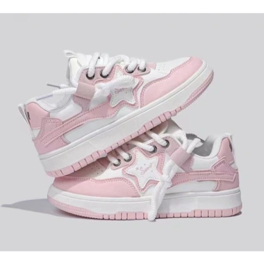 Giày Sneaker Năng Động Dễ Thương, Phối Chi Tiết Trẻ Trung, Đế Bền - 837.500₫