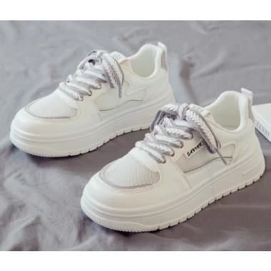 Giày sneaker nữ đế bằng phối lưới mã hot – nhẹ nhàng, êm chân, video HD, giảm giá 20% Giày sneaker nữ đế bằng phối lưới mã hot – nhẹ nhàng, êm chân, video HD, giảm giá 20%