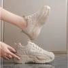 Giày sneaker nữ đế cao 5cm cao su non, da cao cấp nâu trà sữa - 65n Shoes giảm 22% 7