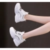 Giày sneaker nữ tăng chiều cao 6cm viền phản quang thời trang hiện đại 832.500₫ 4